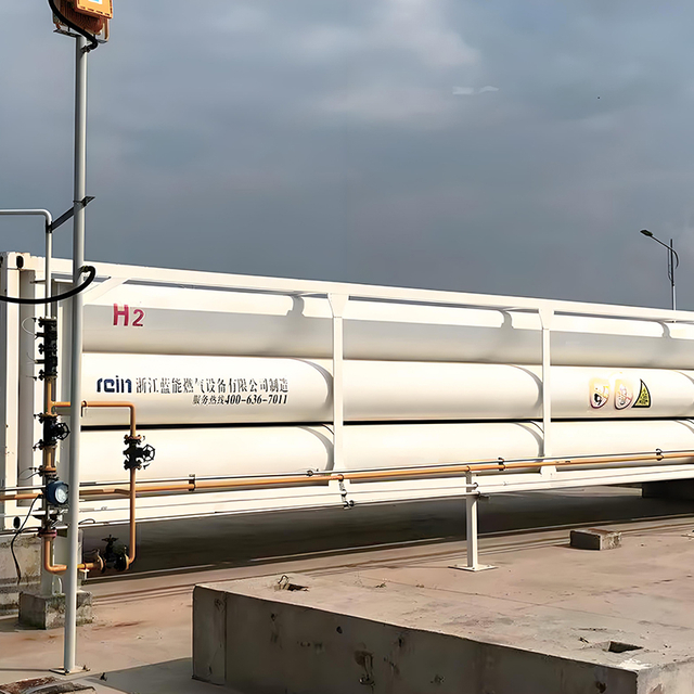 6 Pipes CNG Tube Trailer​