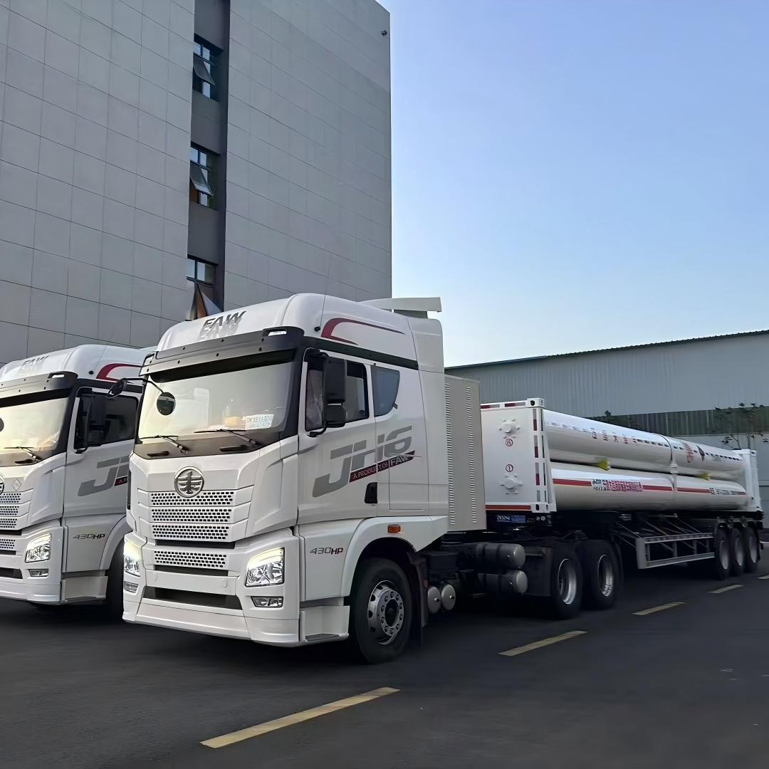 12 Pipes CNG Tube Trailer​