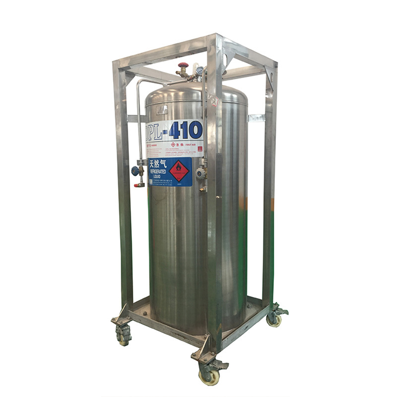 How Does a Vacuum Insulated Dewar Flask Work?